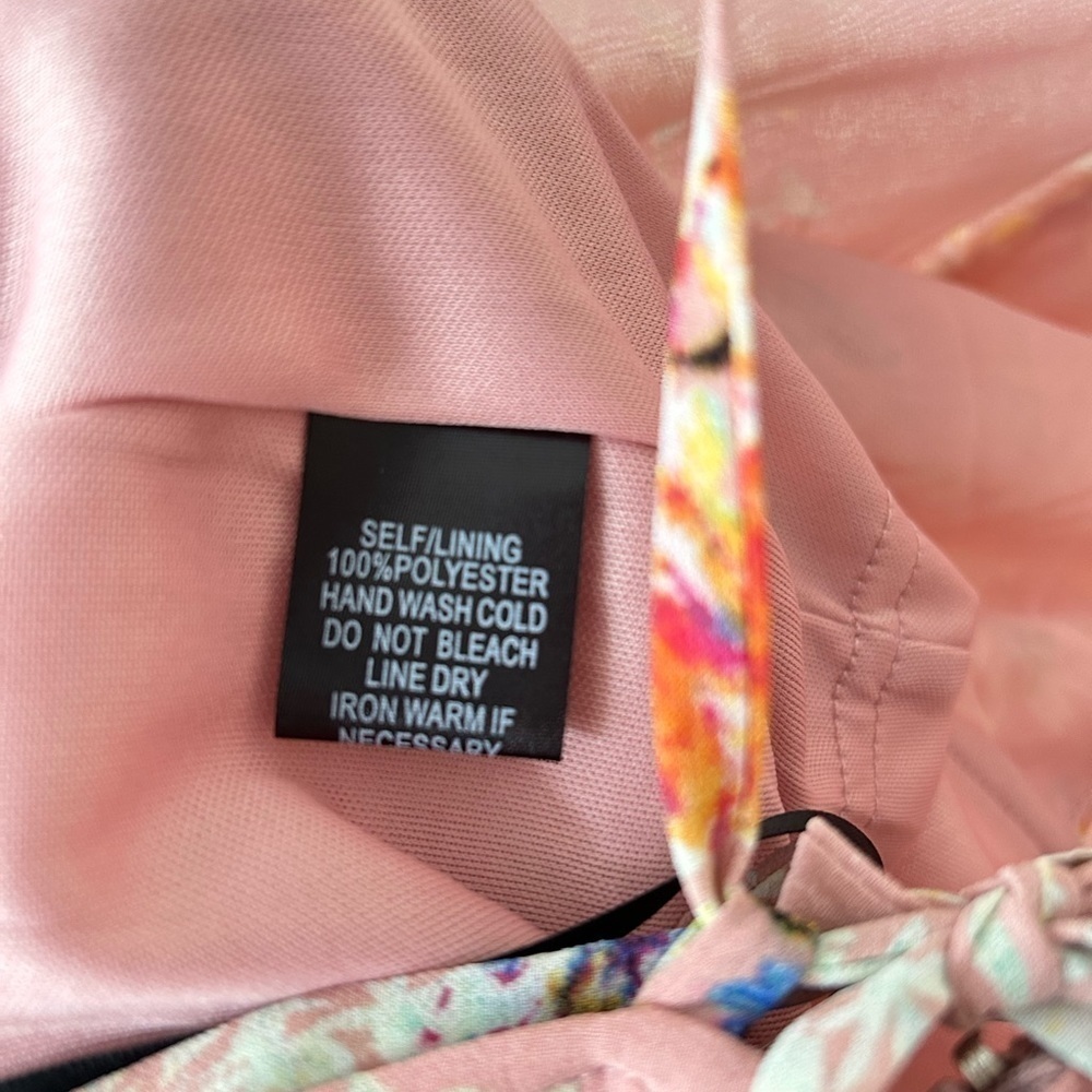 Forever 21 Floral Jumspuit - Picture 5 of 7